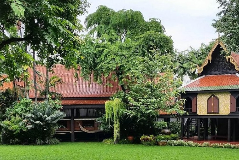 Jim Thompsons House & National Museum Tour from Bangkok | ®ExcursionMania