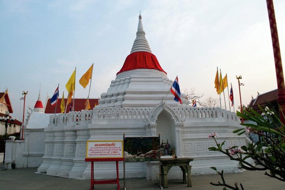 Koh Kret Island Bike Tour from Bangkok with Mon Culture & Lunch | ®ExcursionMania