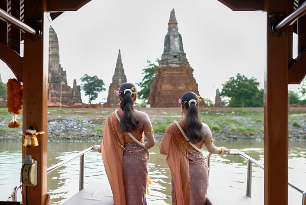 Ayutthaya Heritage Cruise with Thai Dance & Iconic Landmarks View | ®ExcursionMania