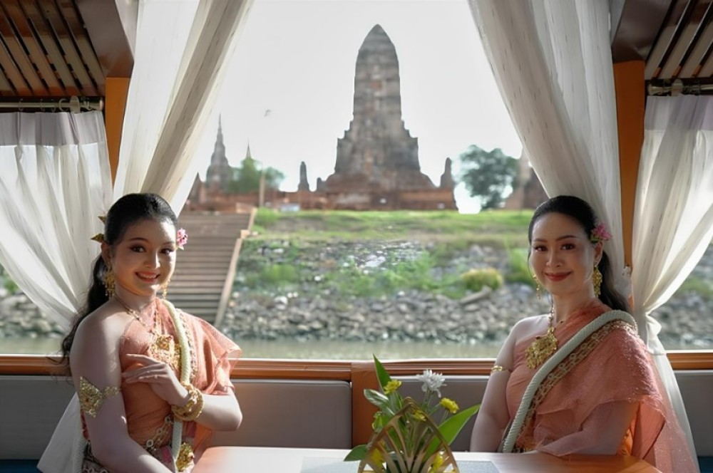 Ayutthaya Heritage Cruise with Thai Dance & Iconic Landmarks View | ®ExcursionMania