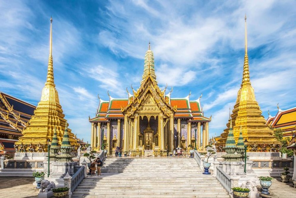 Shore Excursion from Bangkok Port : Grand Palace & Famous Temples | ®ExcursionMania