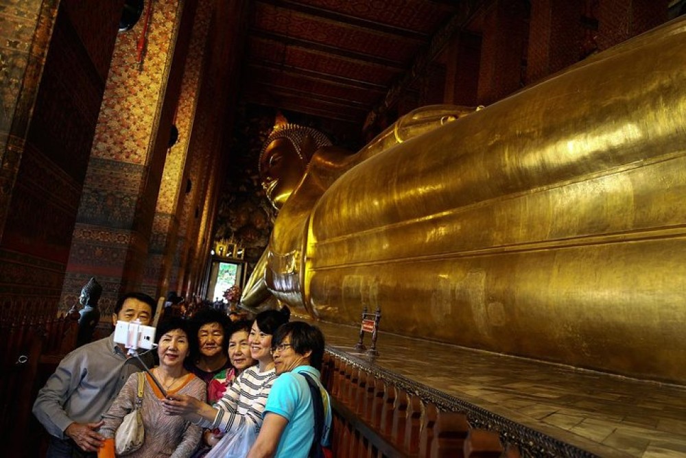 Bangkok Express Boat Tour -River, Temple of Sun, Reclining Buddha | ®ExcursionMania