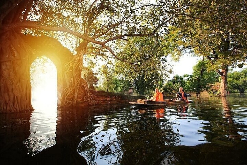 Ayutthaya Bicycle Tour, ATV, Floating Market and Sunset Sail | ®ExcursionMania