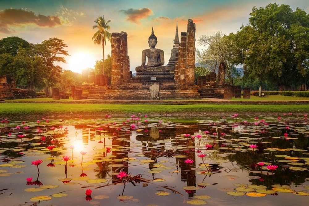 Ayutthaya Bicycle Tour, ATV, Floating Market and Sunset Sail | ®ExcursionMania