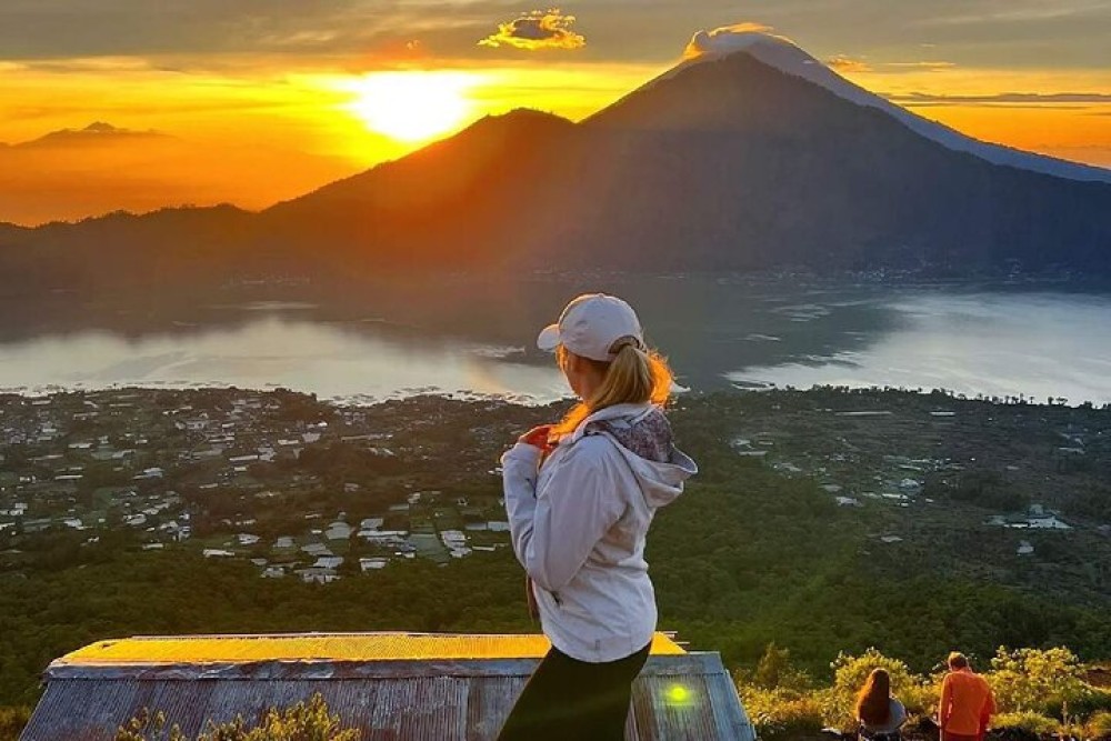 Mount Batur Sunrise Trekking and Hot Spring Private Tour | ®ExcursionMania