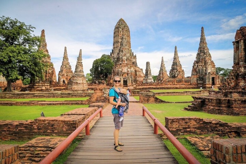 Ayutthaya Glittering Sunset, Heritage Cruise, Iconic Spots & Food | ®ExcursionMania