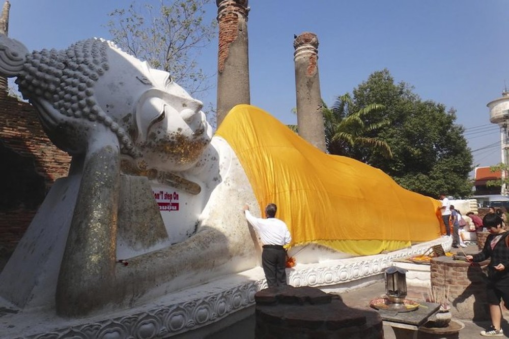 Ayutthaya Glittering Sunset, Heritage Cruise, Iconic Spots & Food | ®ExcursionMania