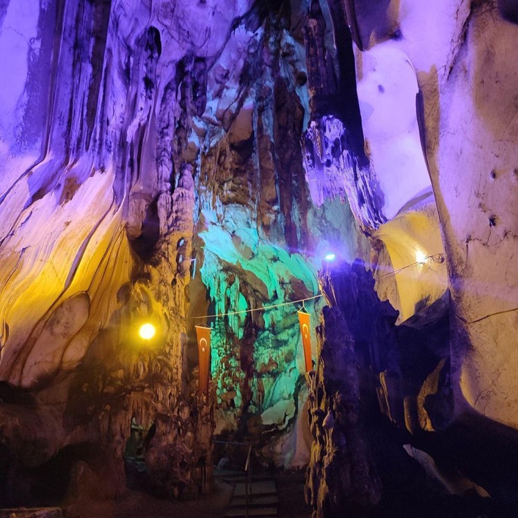 Alanya City Tour With Cable car And Damlataş cave  3 in 1 | ®ExcursionMania