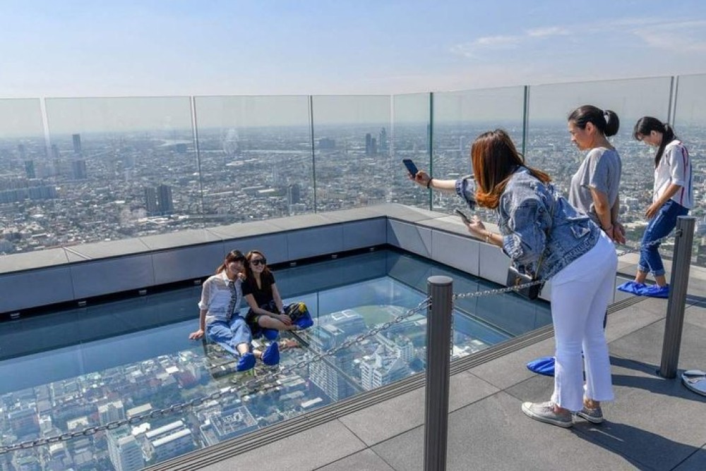 Bangkok King Power MahaNakhon SkyWalk Admission Ticket | ®ExcursionMania