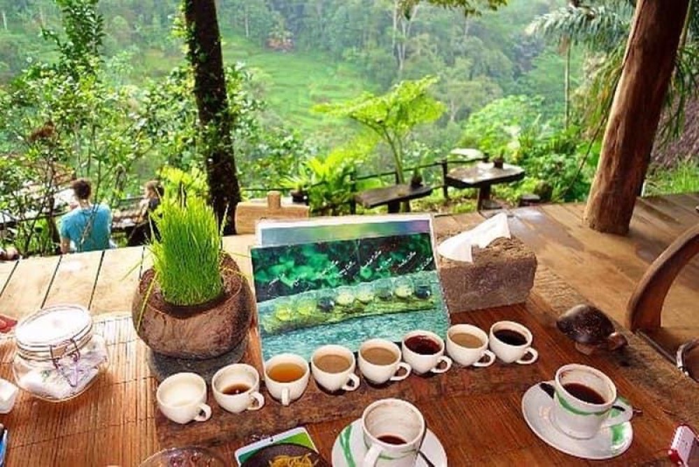 Mount Batur Sunrise Hike with Hot Spring | ®ExcursionMania