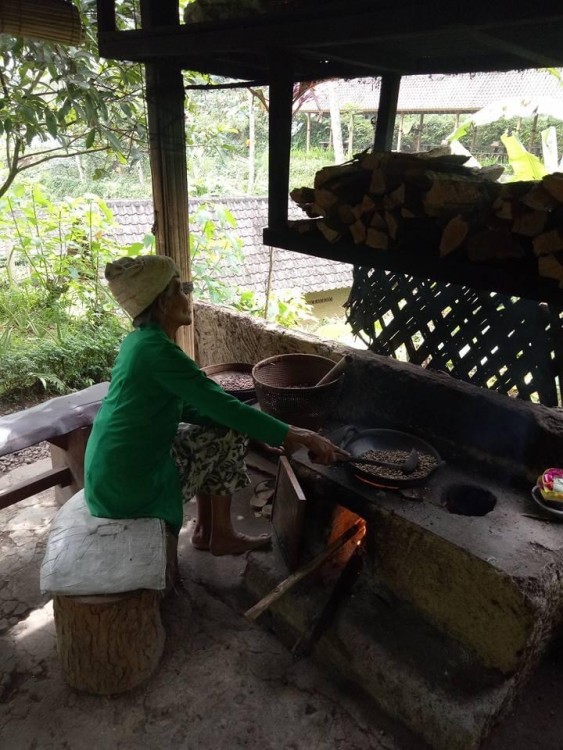 Mount Batur Sunrise Hike with Hot Spring | ®ExcursionMania