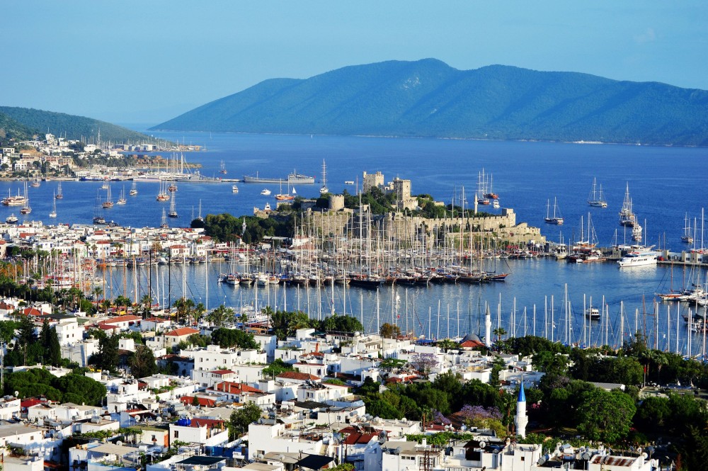 Bodrum City Sightseeing Walk | ®ExcursionMania
