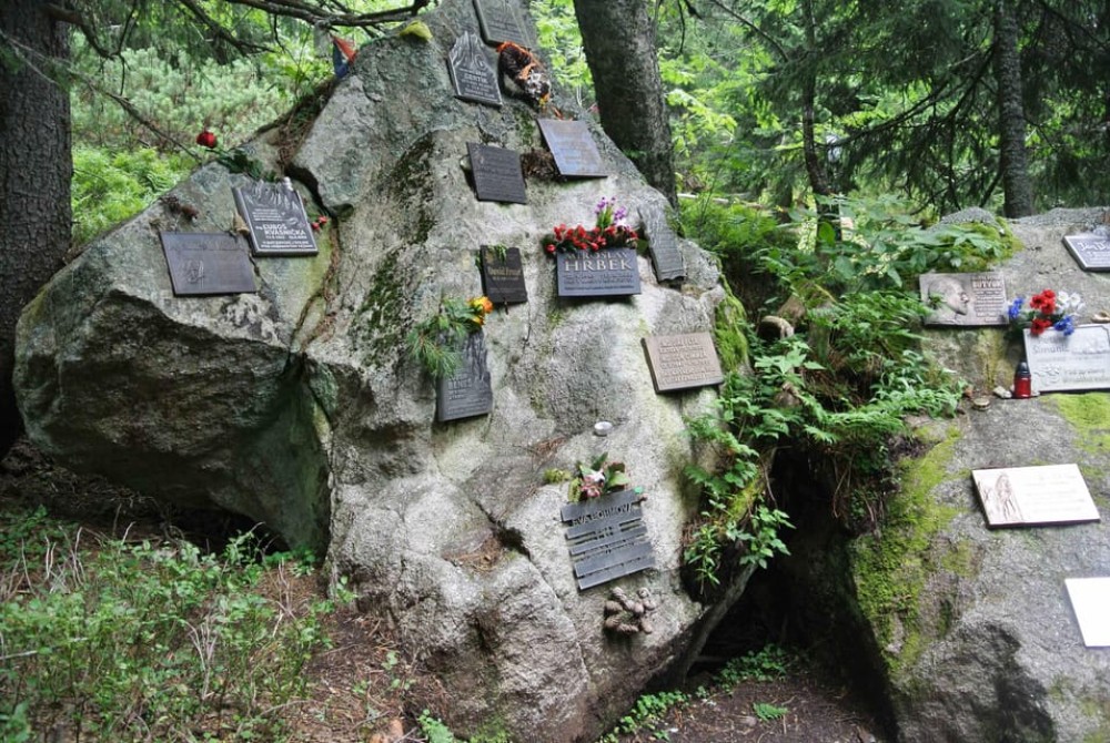 Tatra Mountains  Wellness - Top of Slovakia from Bratislava | ®ExcursionMania