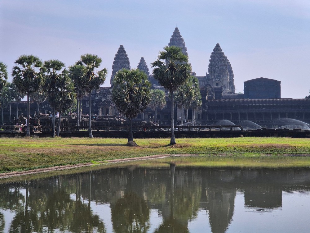 Angkor Temple Full-Day Tour by Join-In luxury MiniBus | ®ExcursionMania