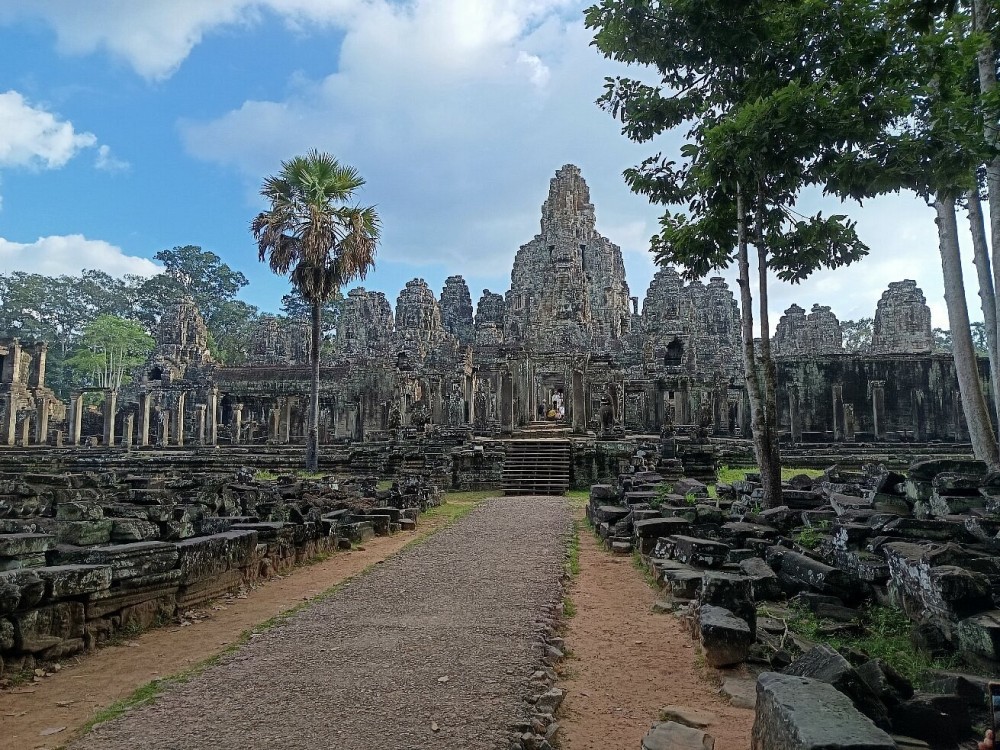 Angkor Temple Full-Day Tour by Join-In luxury MiniBus | ®ExcursionMania