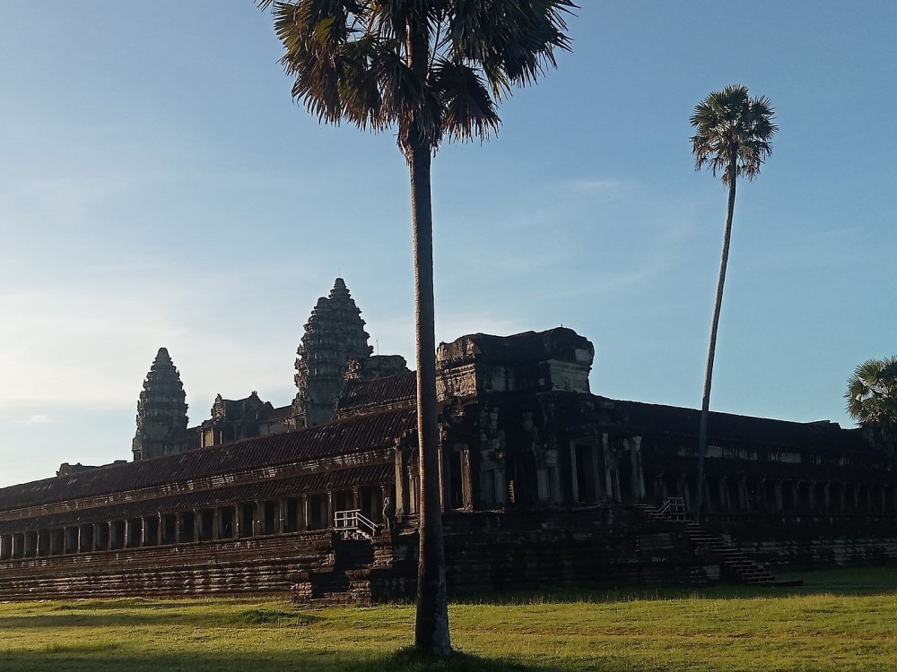 Sunrise Angkor Wat Temple Half Day Tour Join-In | ®ExcursionMania