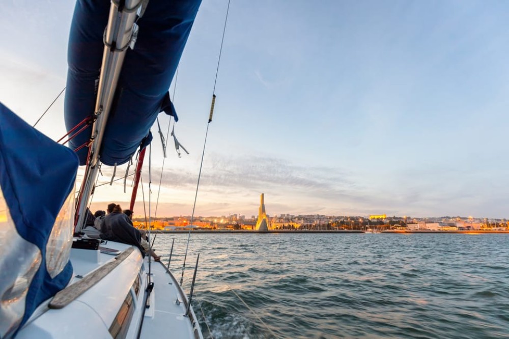 Lisbon: Sailing Tour on the Tagus River | ®ExcursionMania