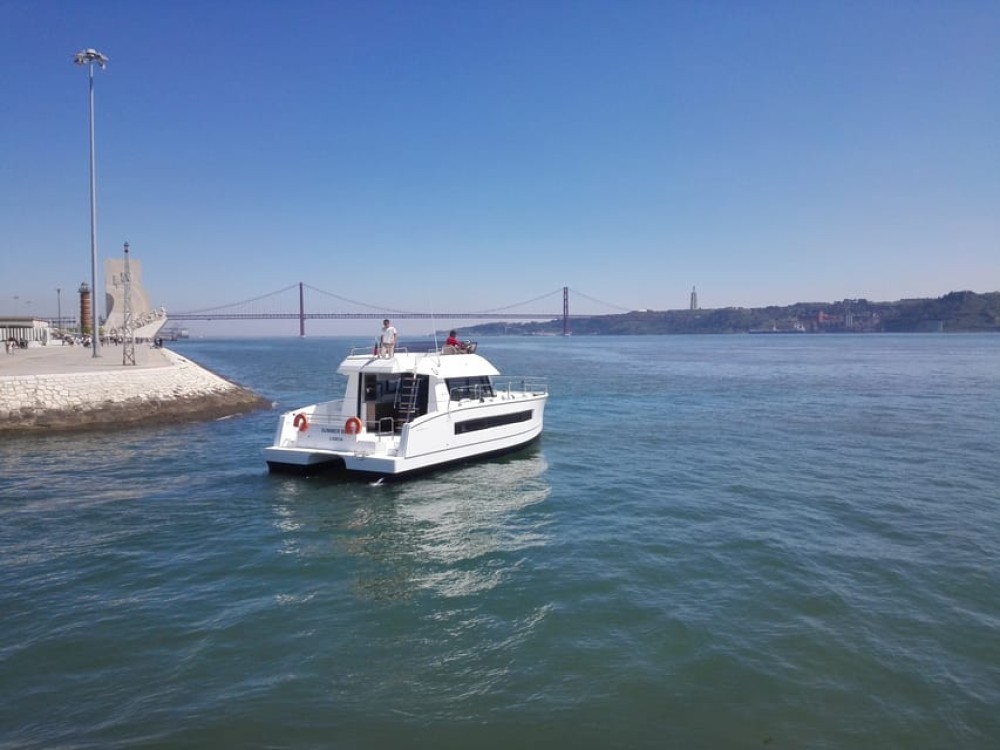 Lisbon: Sailing Tour on the Tagus River | ®ExcursionMania