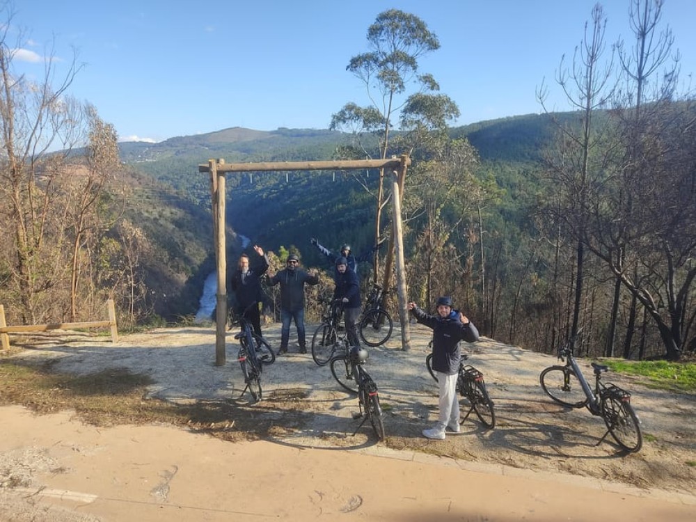 Amarante: e-Bike Tour and Vinho Verde - from Porto | ®ExcursionMania