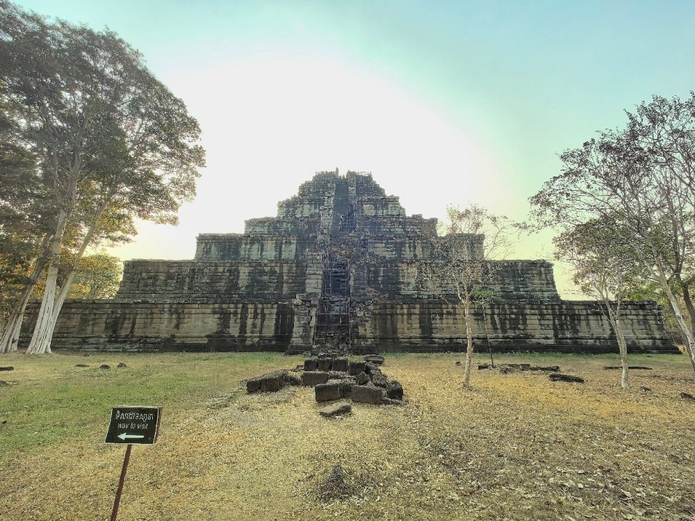 Full-Day Preah Vihear & Koh Ker Temple Small Group Shared Tour | ®ExcursionMania