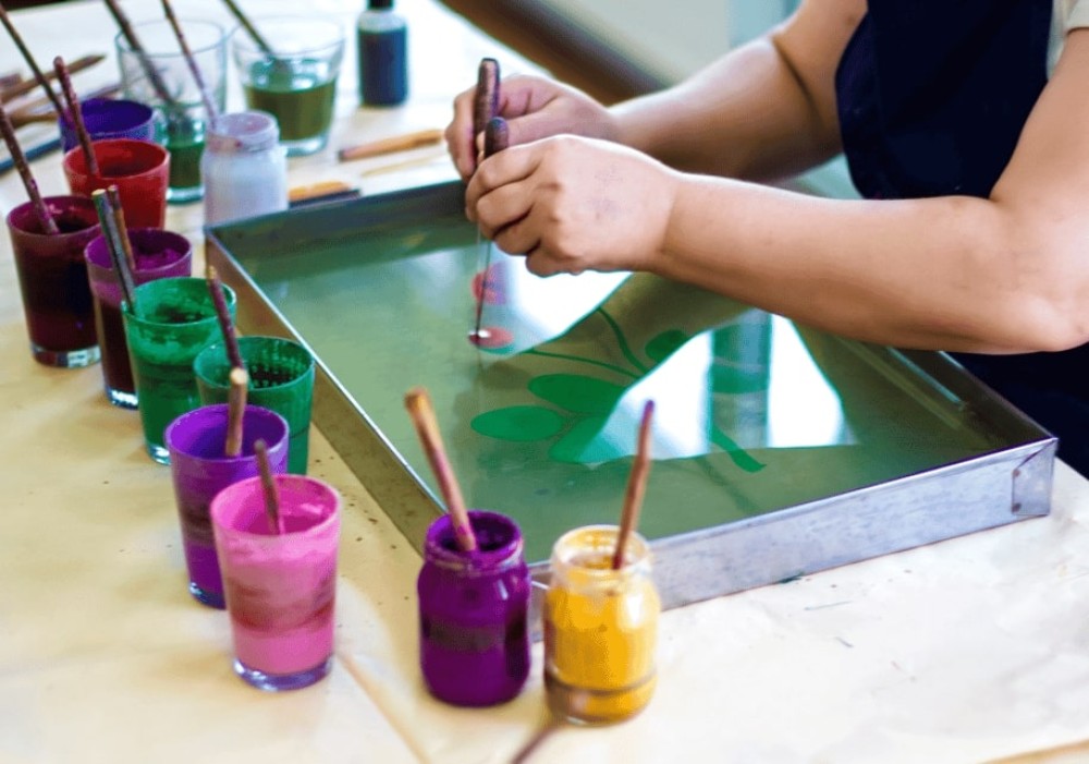 Istanbul: Marbling Art Workshop with Turkish Tea & Delights | ®ExcursionMania