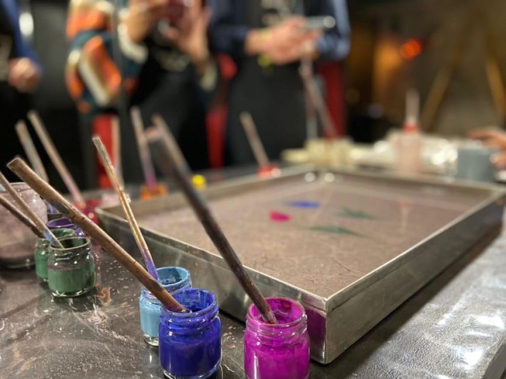 Istanbul: Turkish Marbling Paper Ebru Art Workshop | ®ExcursionMania