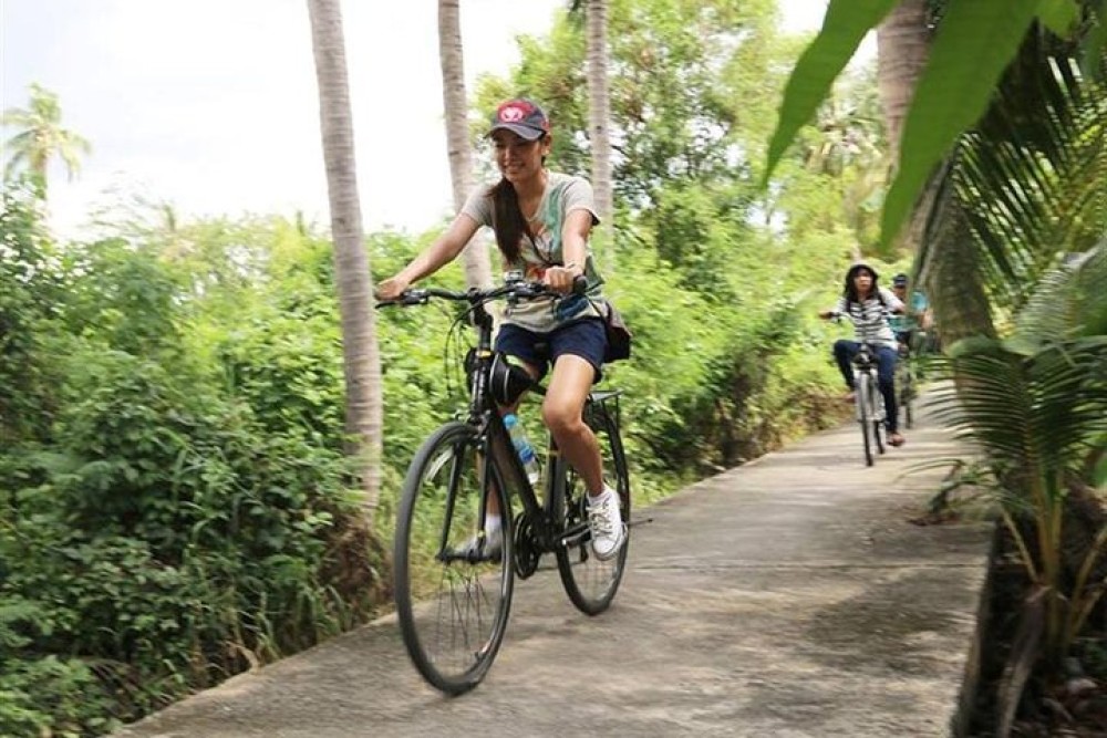 Bangkoks Green Lung Jungle Cycling Adventure Tour | ®ExcursionMania