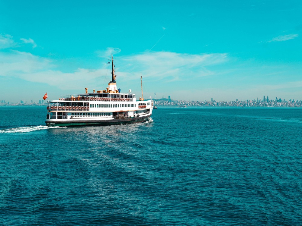 Istanbul: From Istanbul: Princess Islands Tour with Hotel Transfer & Lunch | ®ExcursionMania