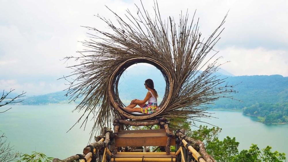 Instagrammable Glass Factory, Waterfall and Taman Dedari in Bali | ®ExcursionMania