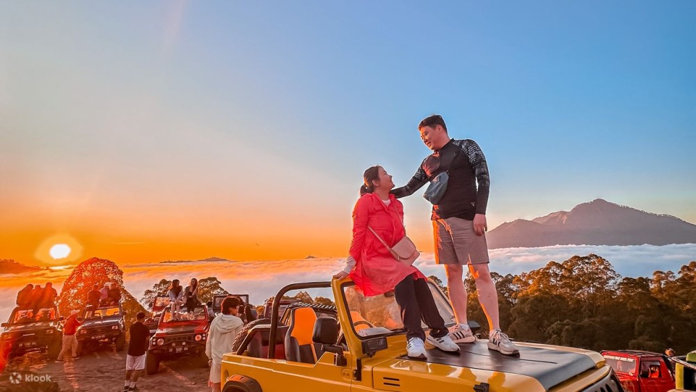 Ubud Dayclub & Mount Batur Sunrise Day Tour | ®ExcursionMania