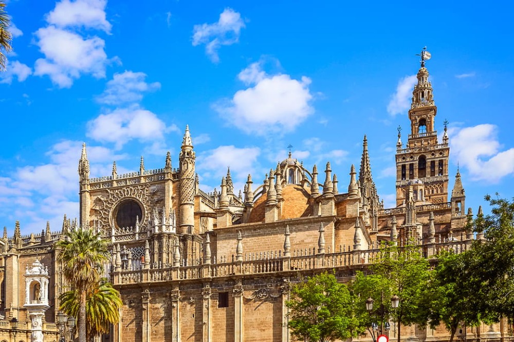 Cathedral & Giralda | ®ExcursionMania