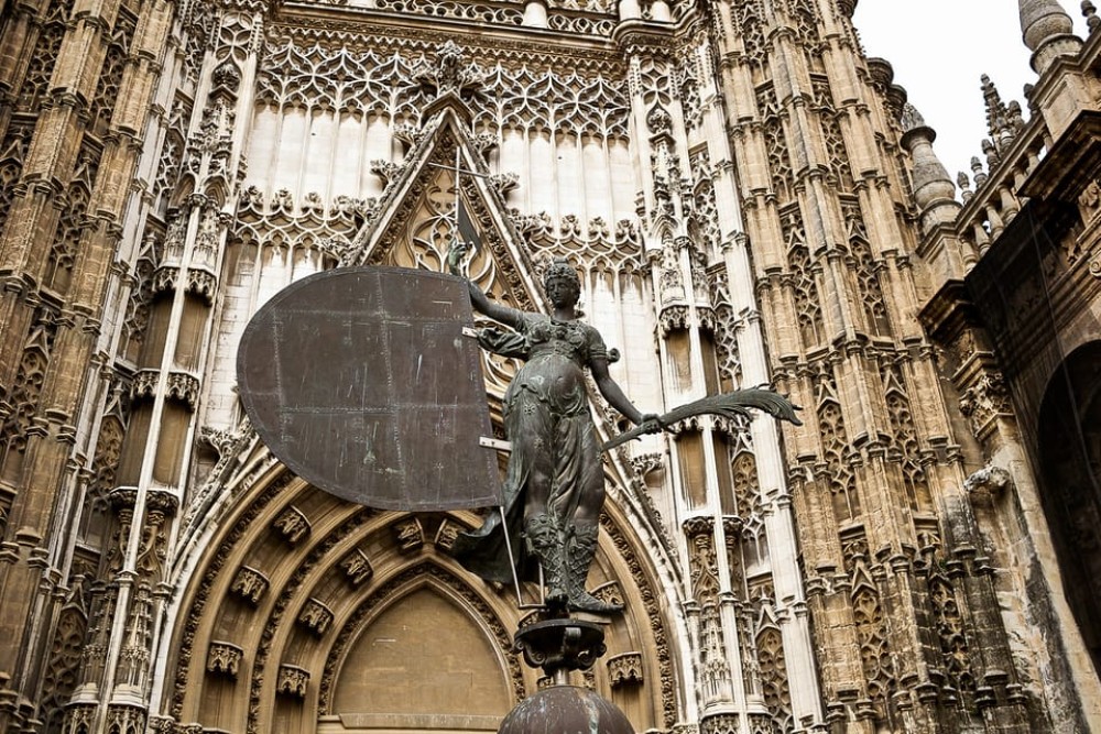 Cathedral & Giralda | ®ExcursionMania