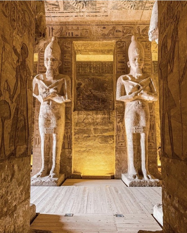 From Aswan: Abu Simbel Temples and & Nefertari Temple by Air | ®ExcursionMania