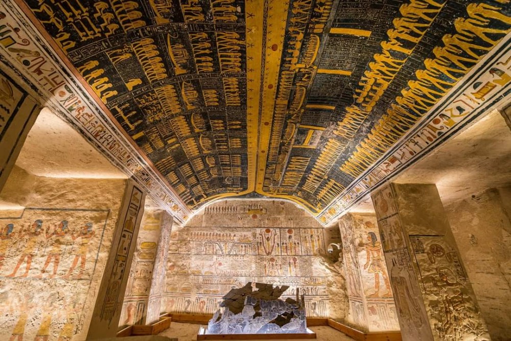 Luxor: Private Tour to Valley of Kings & Hatshepsut Temple | ®ExcursionMania