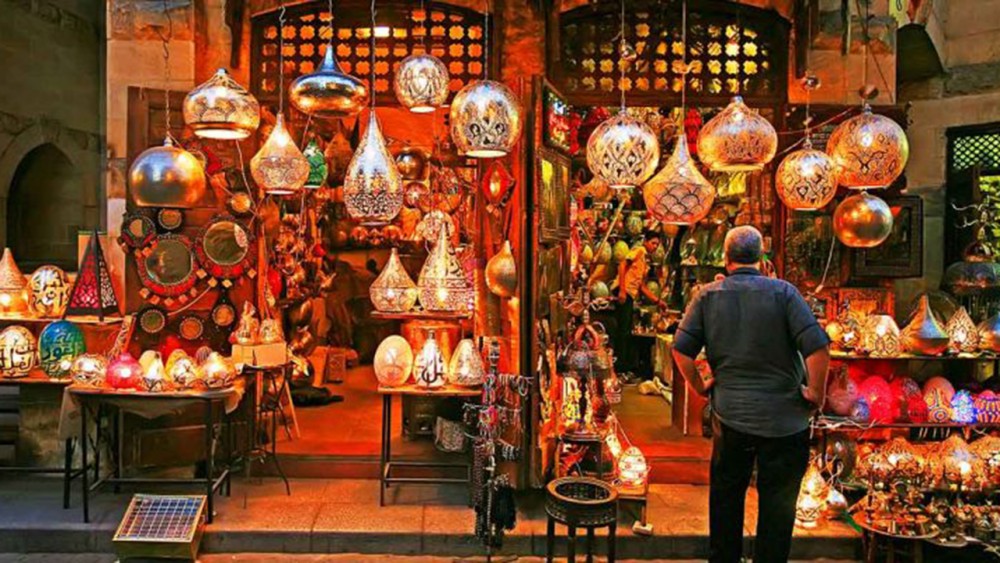 Cairo: Private Khan Khalili Bazaar & El-Moez Street Tour | ®ExcursionMania