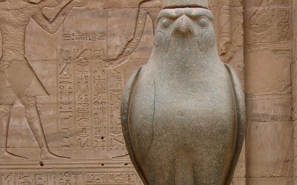 Luxor: Private Edfu and Kom Ombo Temples Tour & Lunch | ®ExcursionMania