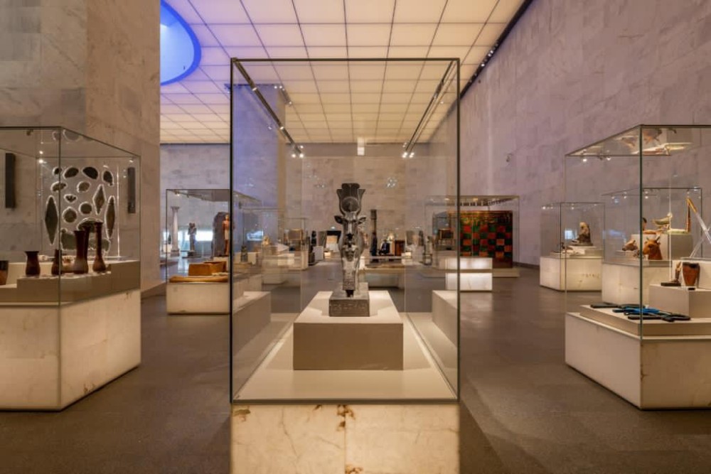 Cairo Day Trip: National Museum, Citadel & Bazaar Tour | ®ExcursionMania