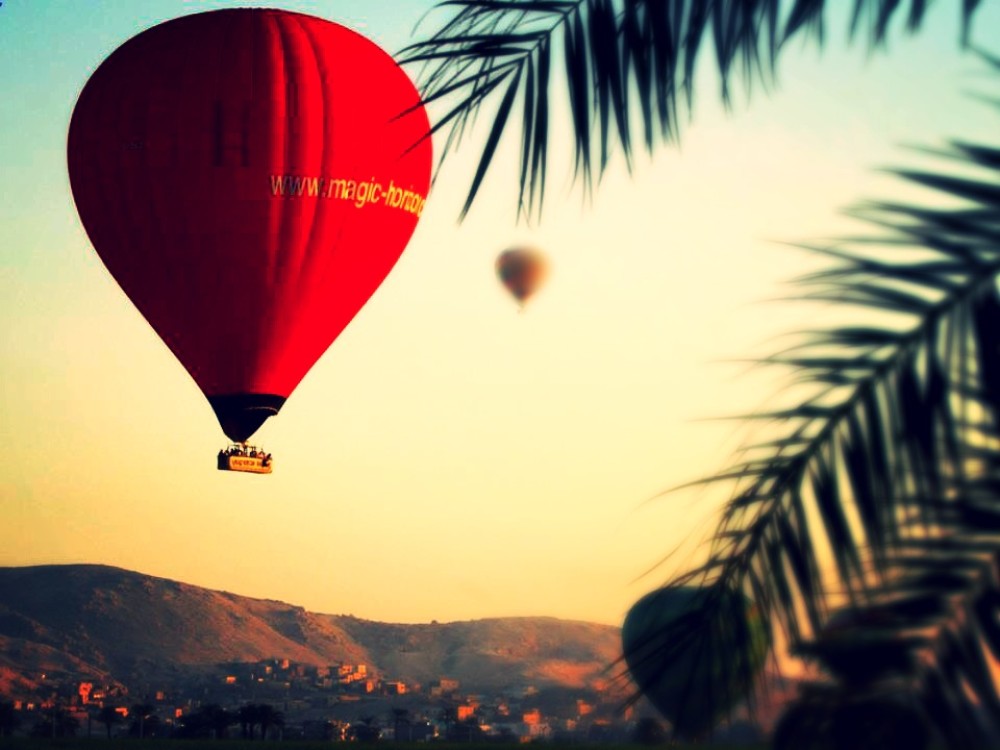 West Bank Luxor: Sunrise Hot Air Balloon Experience | ®ExcursionMania