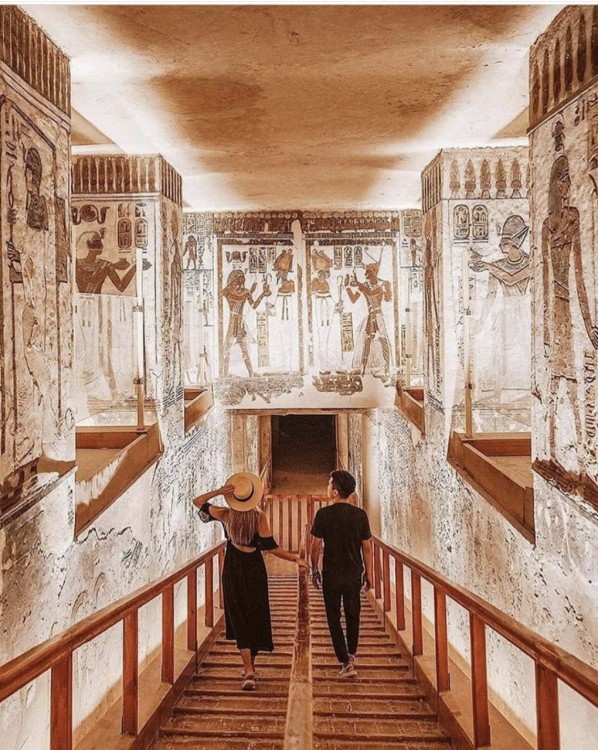Luxor Private Day Trip from Hurghada: Hatshepsut & Karnak | ®ExcursionMania
