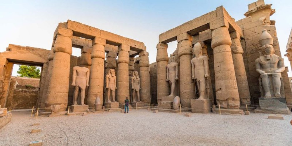 Luxor Private Day Trip from Hurghada: Hatshepsut & Karnak | ®ExcursionMania
