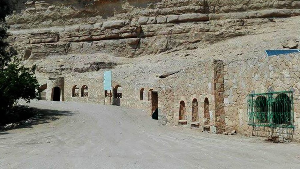 Authentic Bedouin Dining and Horse Riding in Cairo | ®ExcursionMania