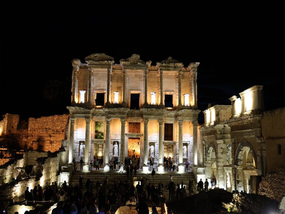 Magical 6-Hour Ephesus Night Tour from Izmir | ®ExcursionMania