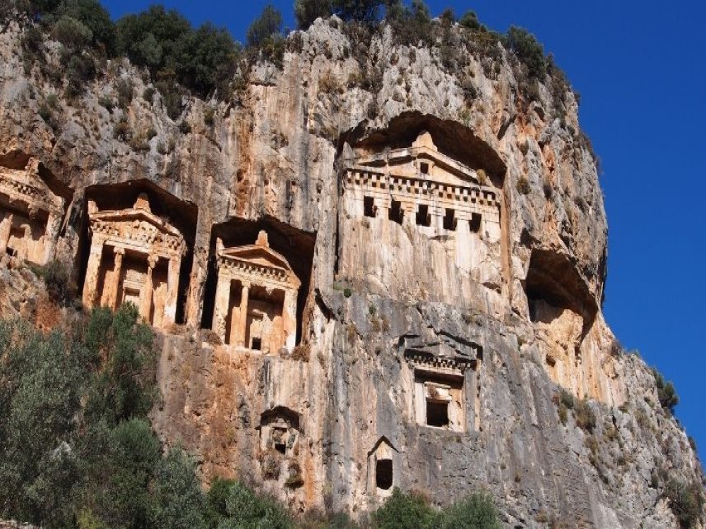 Akyaka: Dalyan Turtle Beach Day Trip with Mud Bath & Lunch | ®ExcursionMania