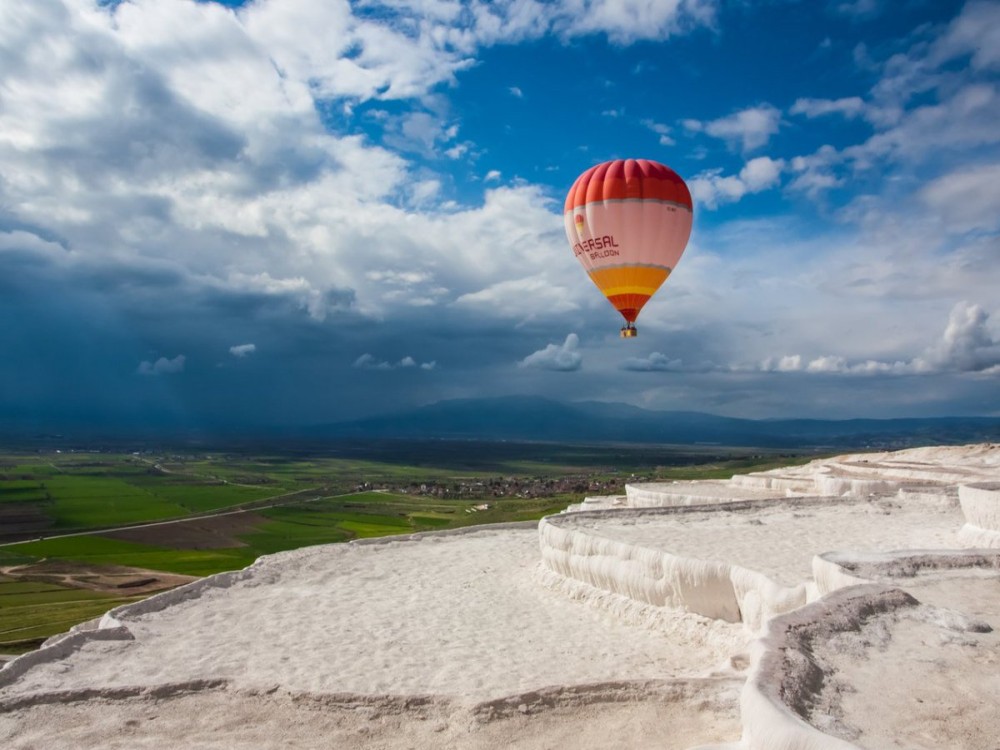 Pamukkale Hot Air Balloon Flight Experience with Sunrise | ®ExcursionMania