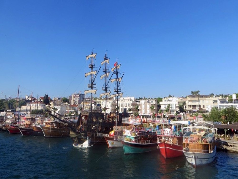 Didim Boat Trip: Sun Sea and Serenity | ®ExcursionMania