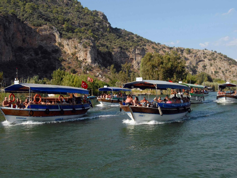Sarigerme: Dalyan Turtle Beach Mud Bath & King Tombs Tour | ®ExcursionMania