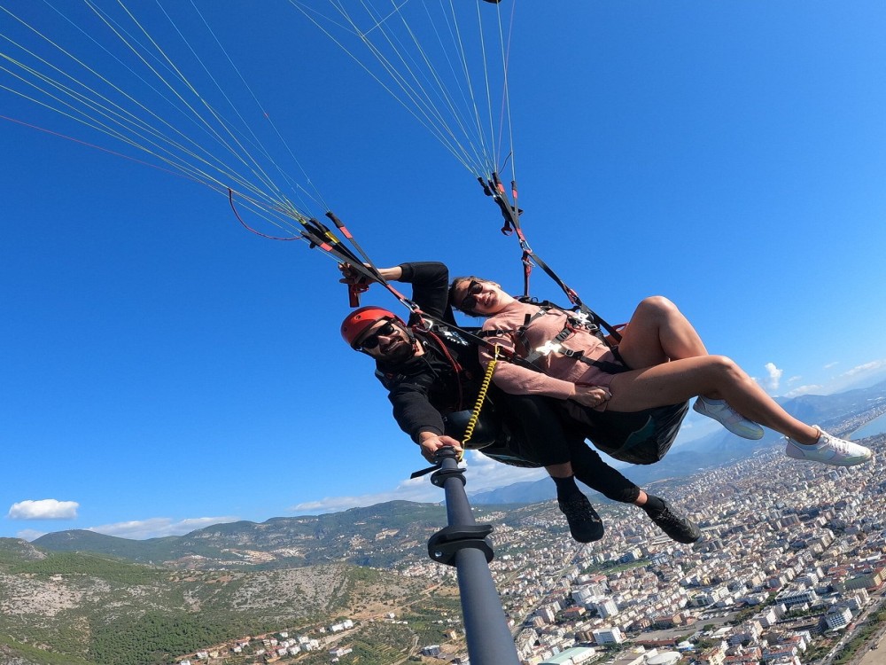 Side: Alanya Tandem Paragliding w/ Cleopatra Beach Visit | ®ExcursionMania