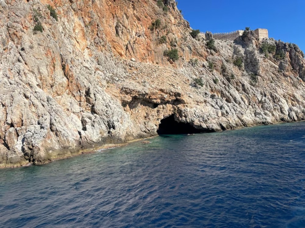 Alanya Pirate Boat Trip: Fun Food and Fantastical Views | ®ExcursionMania