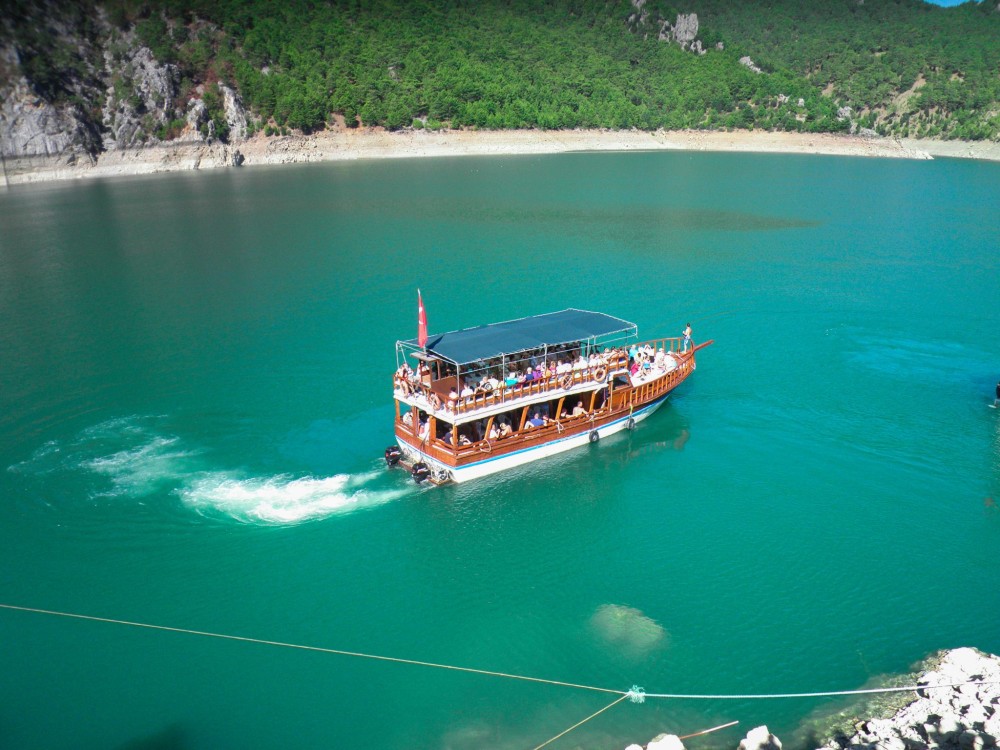 Alanya: From Alanya:  Green Canyon Tour w /  Lunch & Unlimited Soft Drinks | ®ExcursionMania