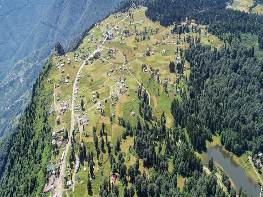 Trabzon: Hıdırnebi Çal Cave Hıdırnebi Plateu and Sera Lake Tour | ®ExcursionMania